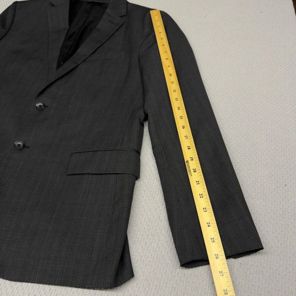 Banana Republic men adult